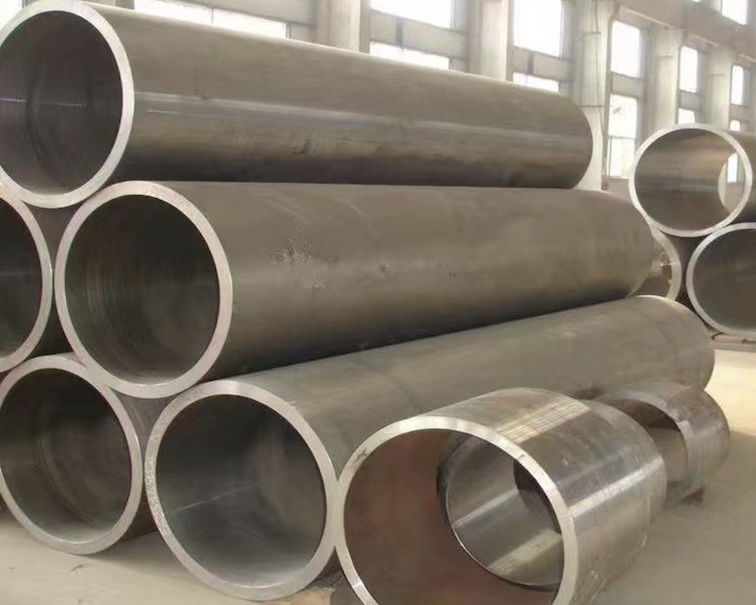 ASTM-A519-AISI-4130-Alloy-Steel-Seamless-Pipe