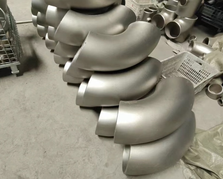 EN-10253-4-Stainless-steel-Butt-Weld-Elbow