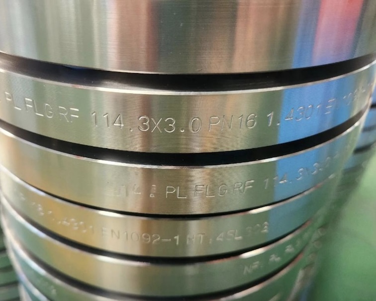 EN-1092-1-1.4301-Stainless-Steel-Flange